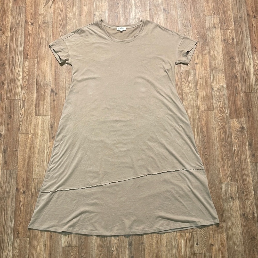 Listicle dress